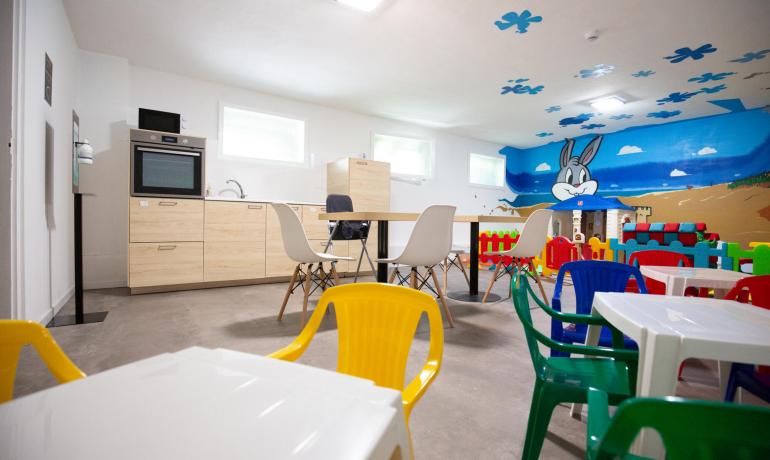 hotelmetropolitan en short-september-holidays-in-hotel-in-cesenatico-with-pool-and-free-bar 008