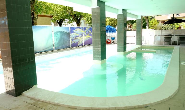 hotelmetropolitan en mirabilandia-colors-your-summer 004
